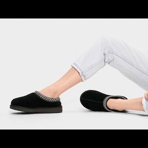 New in Box Ugg Tasman Slippers